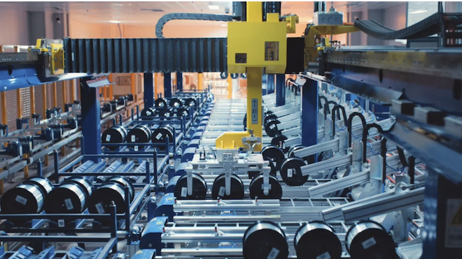 長(zhǎng)飛公司成功入選工信部第一批卓越級(jí)智能工廠，嘉興智能制造再添標(biāo)桿